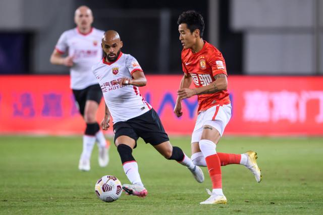 开云体育-12射11脱靶!海港两场硬仗1射正 莱科可想念浩克？